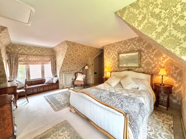 The Grange Estate with 4 seperate barn conversions, Erpingham, NR11