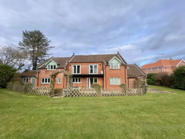 Yarmouth Road, Blofield, NR13