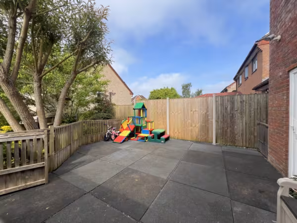 Thistledown Road, Horsford, NR10