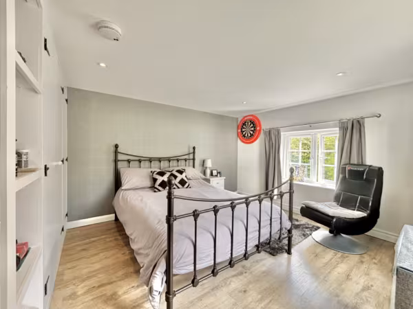 Cuttons Corner, Hemblington, NR13