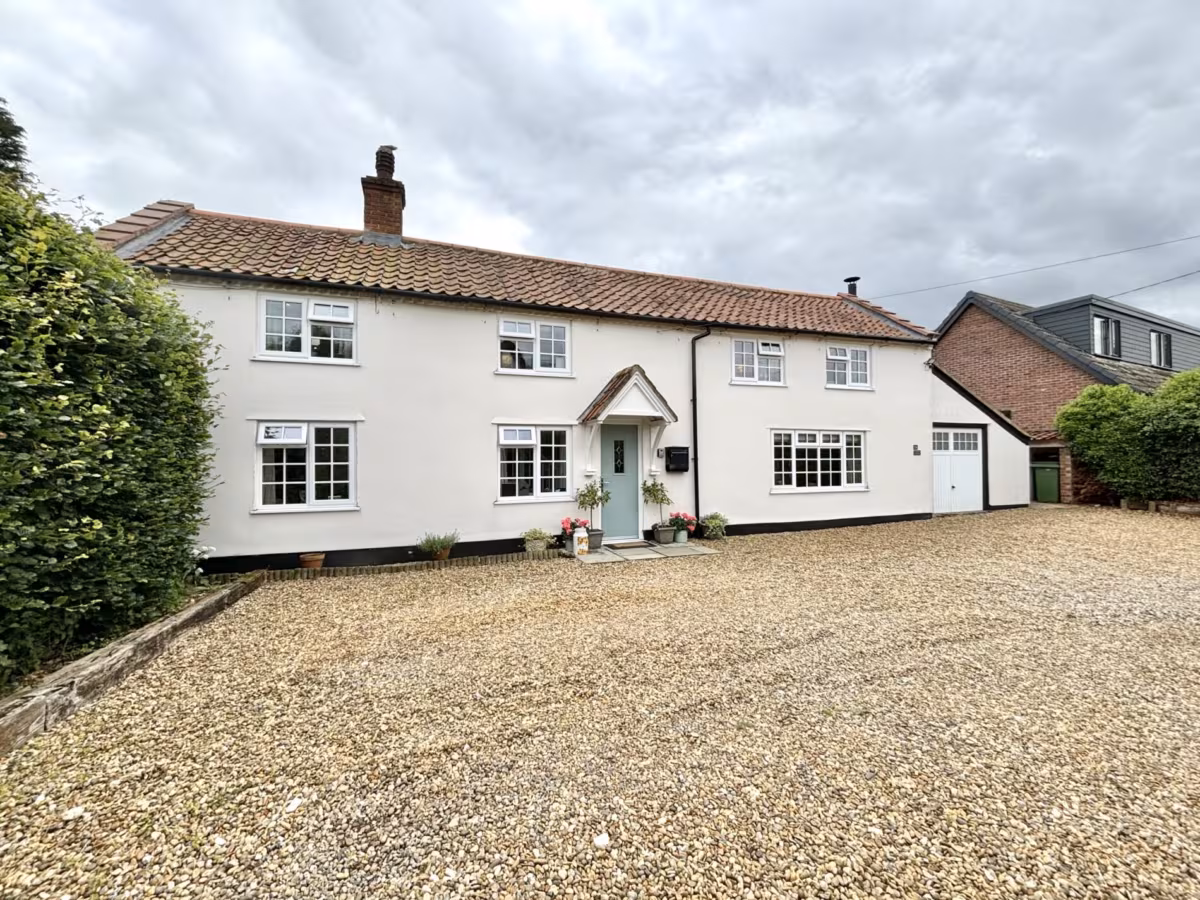 Cuttons Corner, Hemblington, NR13