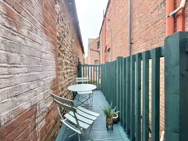 High Street Cromer, Norfolk, NR27 9HG