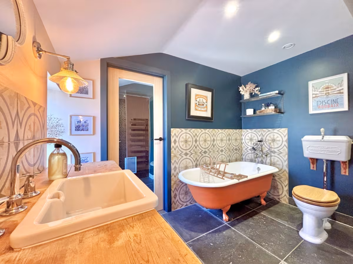Holt Road, Edgefield, Norfolk, NR24 2RS