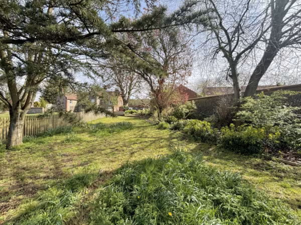 Holt Road, Edgefield, Norfolk, NR24 2RS