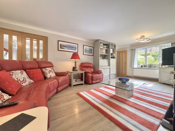 The Avenue, Wroxham, NR12 8TN