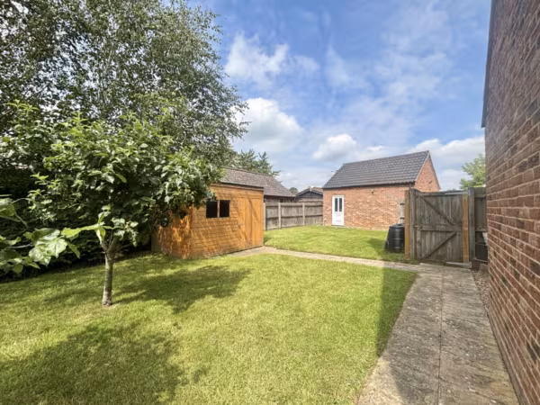 Wymondham Road, New Buckenham, Norfolk